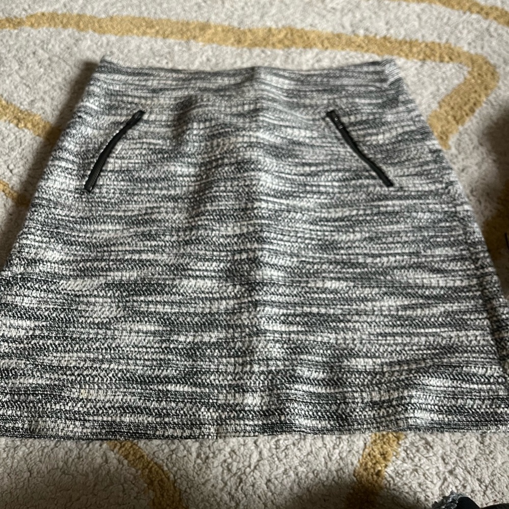 Loft Tweed Mini Skirt - Size 4